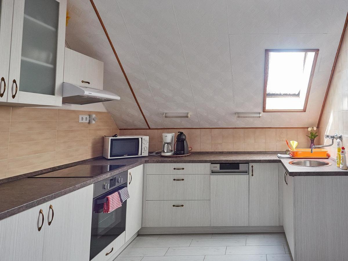 Hoffman Apartment Balatonszarszo Εξωτερικό φωτογραφία